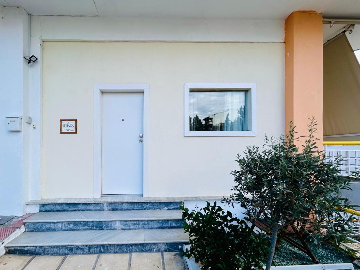 Ithaca: Διαμέρισμα Με Αυτόνομη Είσοδο. Szaloniki Kültér fotó